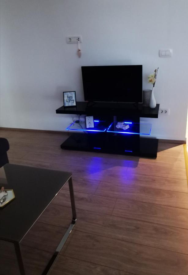 Cozy Comfortable Flat - Beautifull Panoramic View Makarska Esterno foto